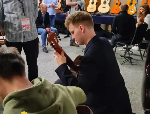 Śląska Jesień Gitarowa: lutnicy z całej Polski zaprezentują swoje instrumenty w Tychach