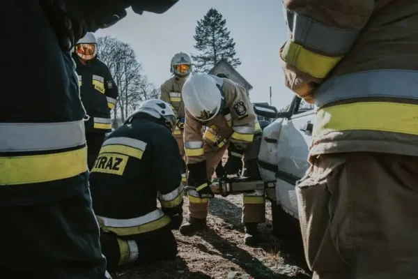 Tychy: Mieszkańcy uczyli się bezpieczeństwa podczas Krajowego Treningu Rodzinnego